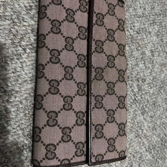 Authentic Gucci pre loved long wallet - Picture 4 of 5